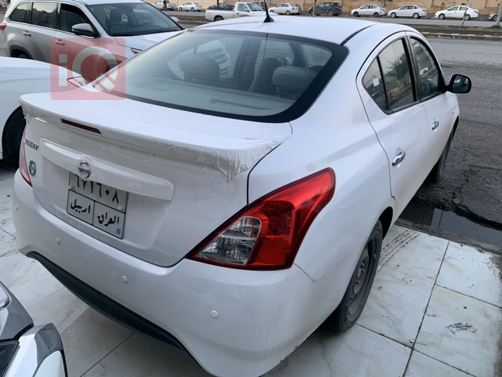 Nissan Sunny